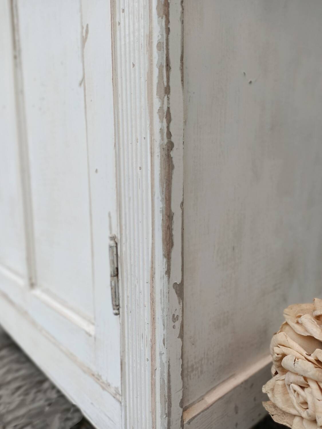 XXL Parisian wardrobe