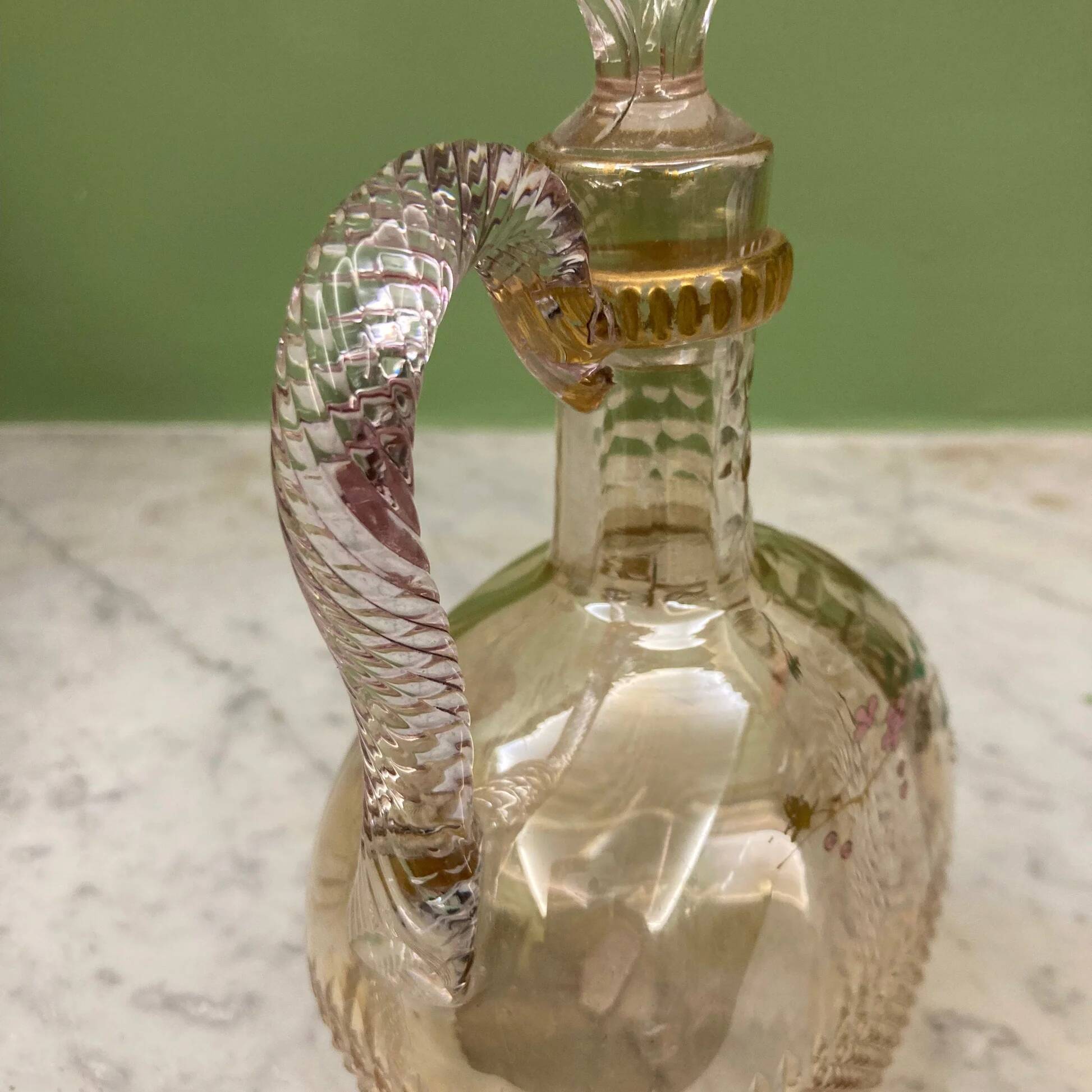 19th-century antique liqueur decanter (DLG Baccarat) cut crystal with bird decoration.