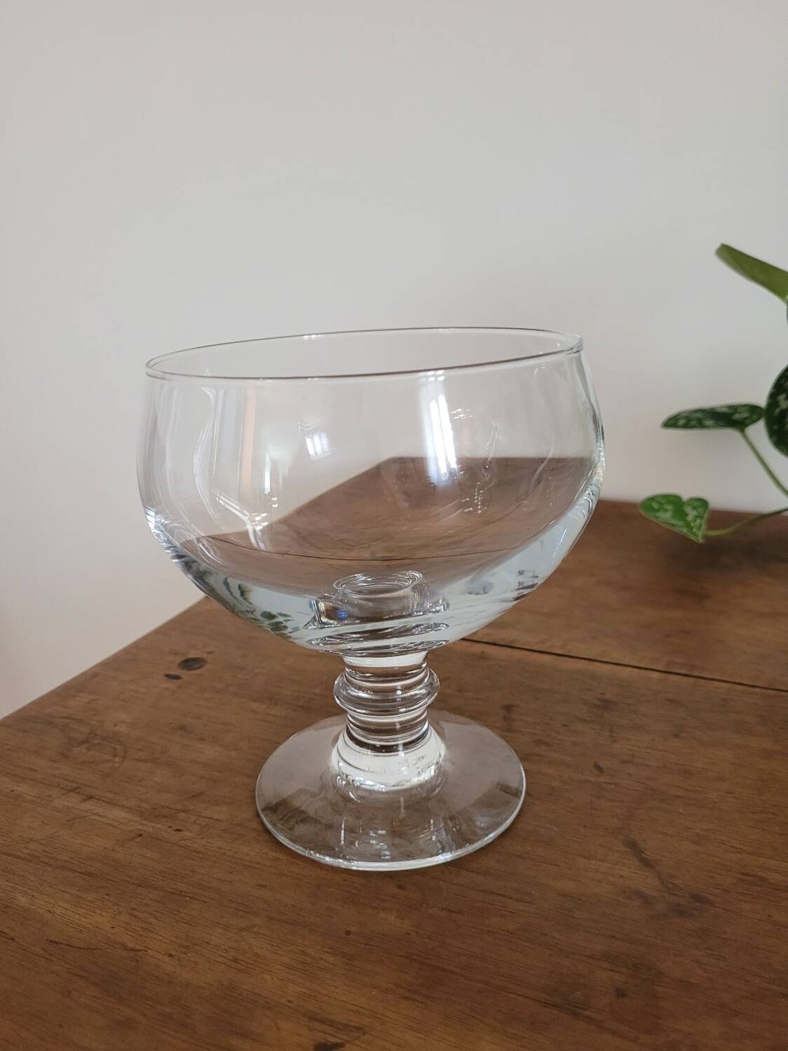 Grande coupe en verre
