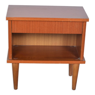 Table de chevet