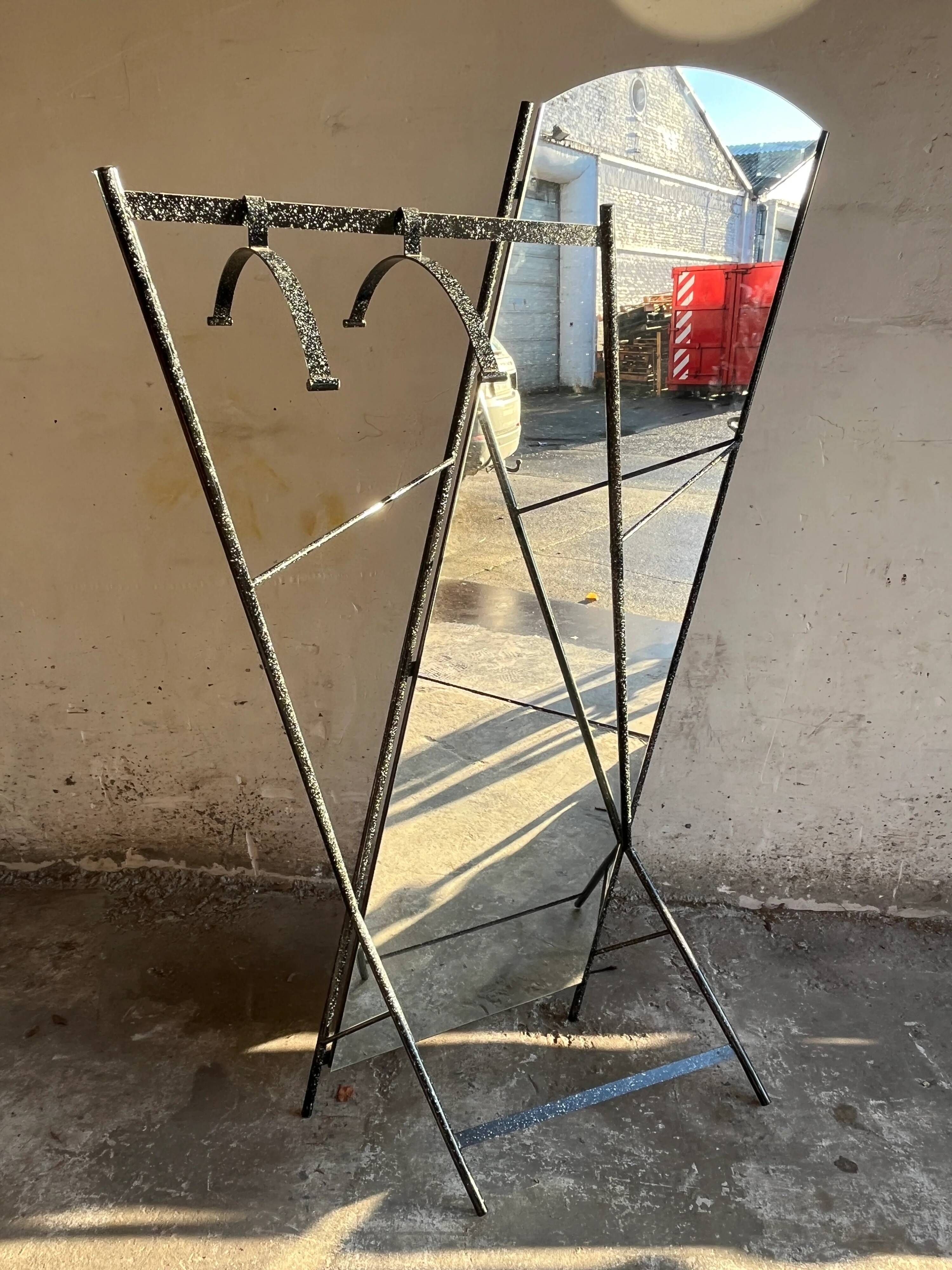 Coat rack with mirror in metal Memphis style (1980s)