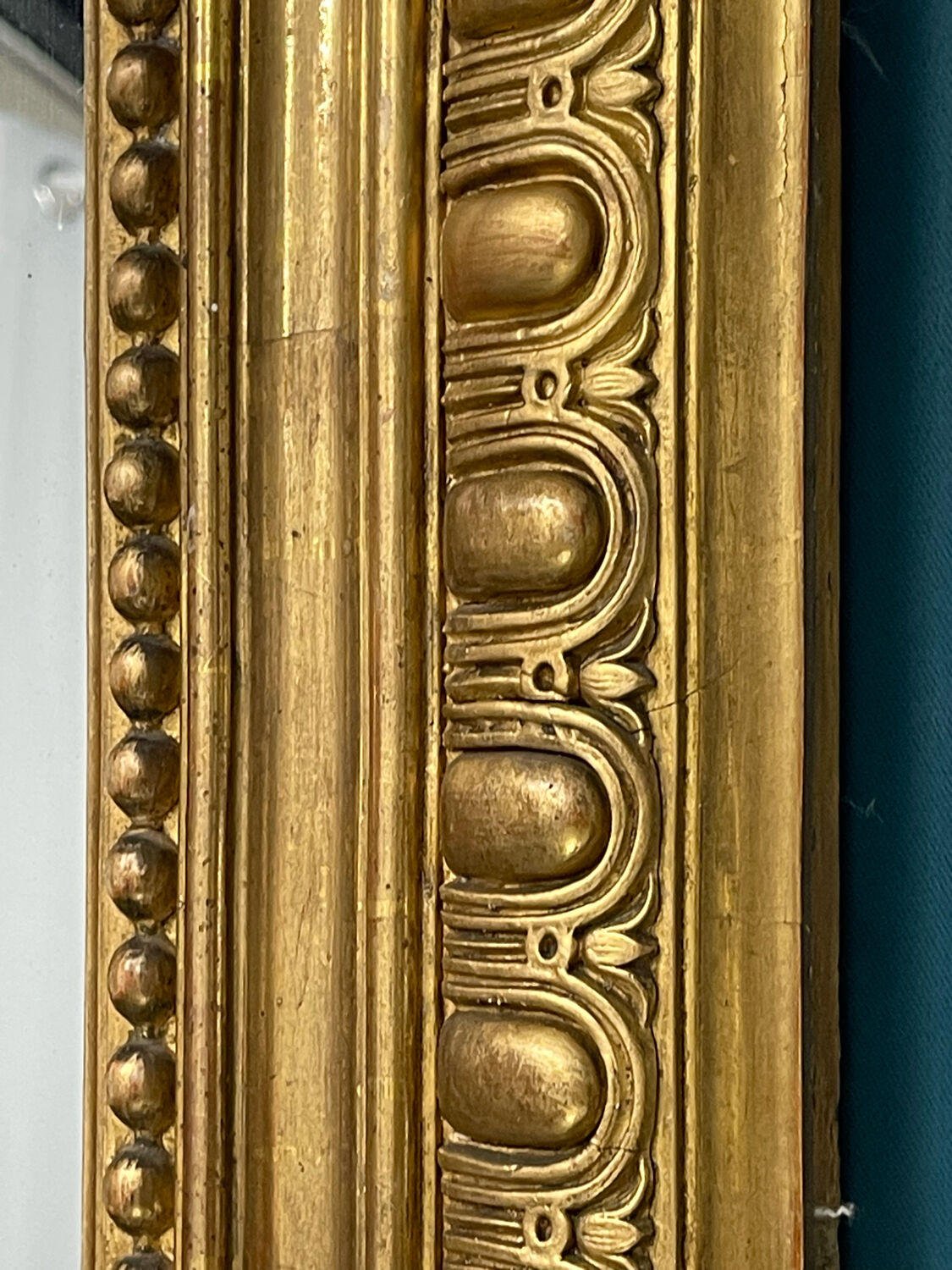 Late nineteenth mirror 146x106cm