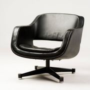 Black leather chaise longue by Olli Mannermaa for Finnart Ab, Finland, 1970