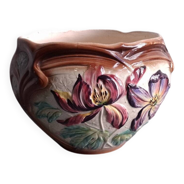 Vase , cache pot en barbotine art nouveau