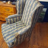 Louis XV style armchair with wings
