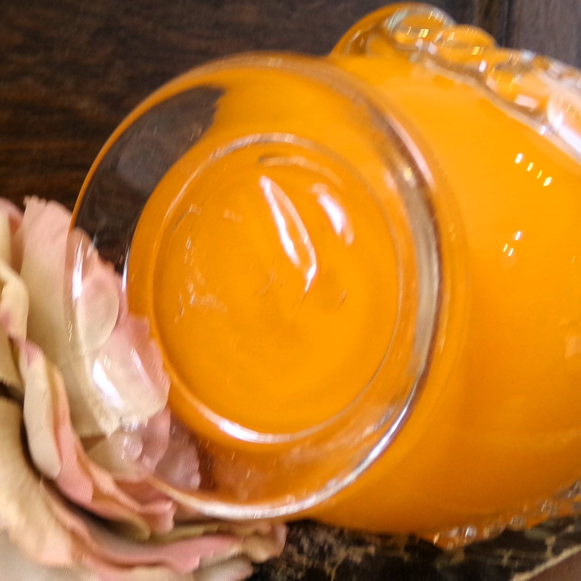 Vase orange Murano fait main avec détails floraux en verre transparent