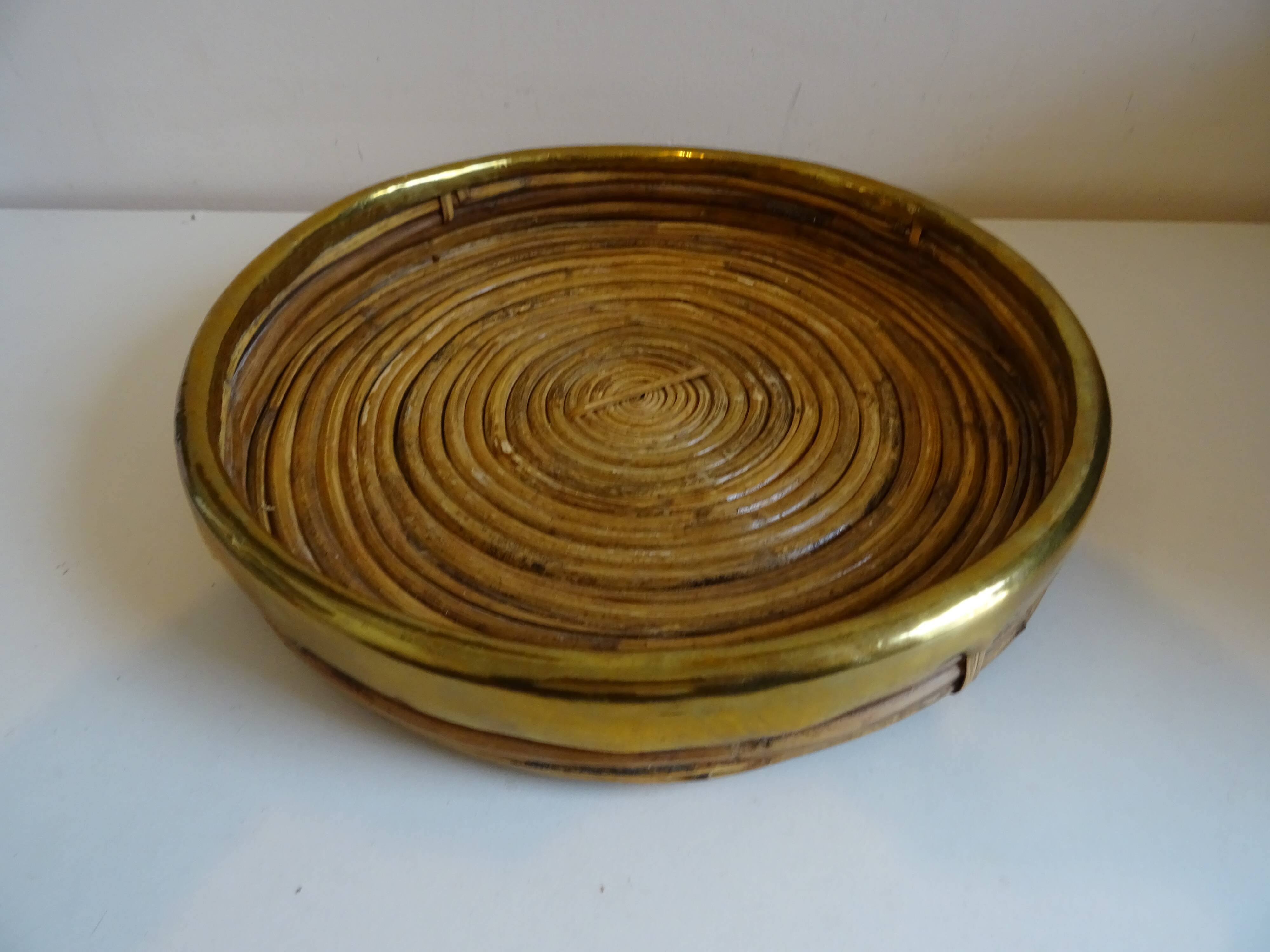 Vintage rattan tray from the 70s