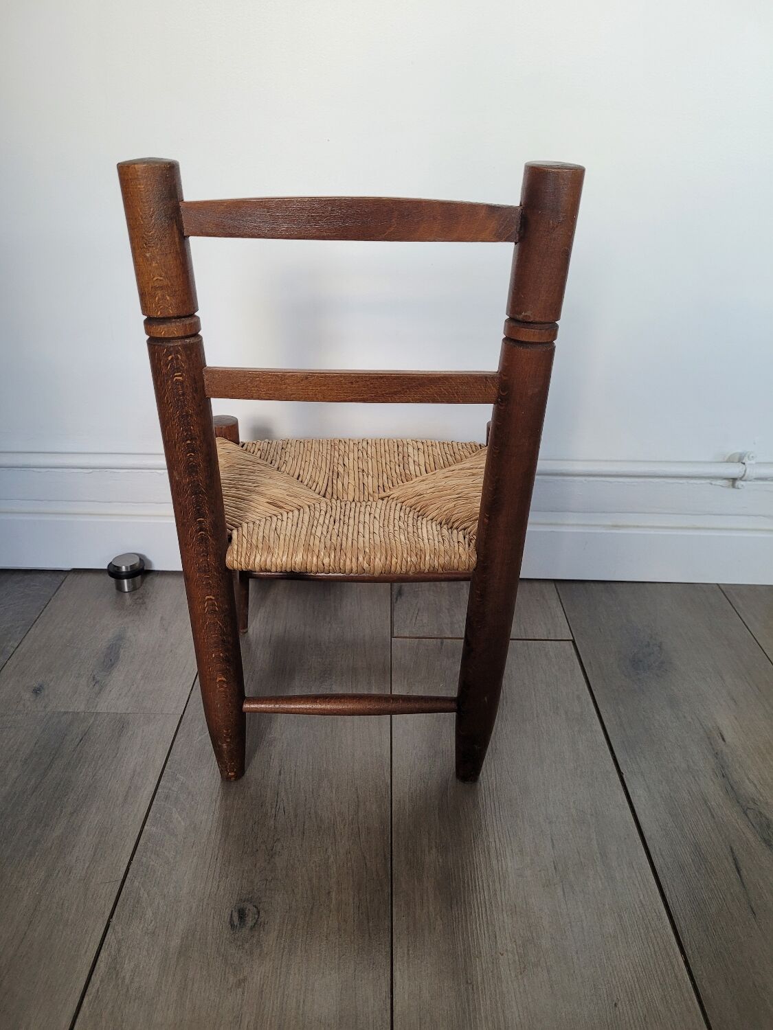 Chaise enfant ancienne en paille