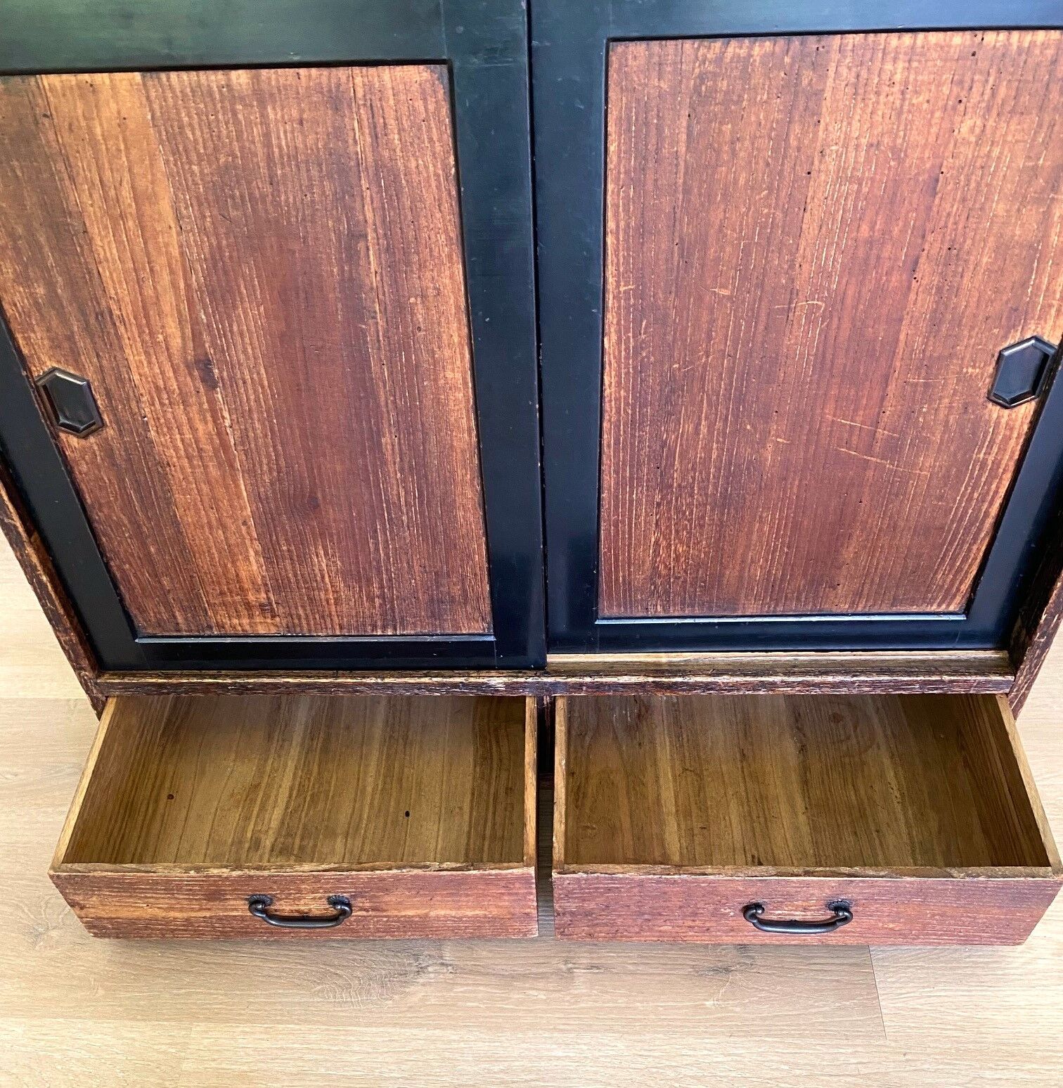 Commode japonaise