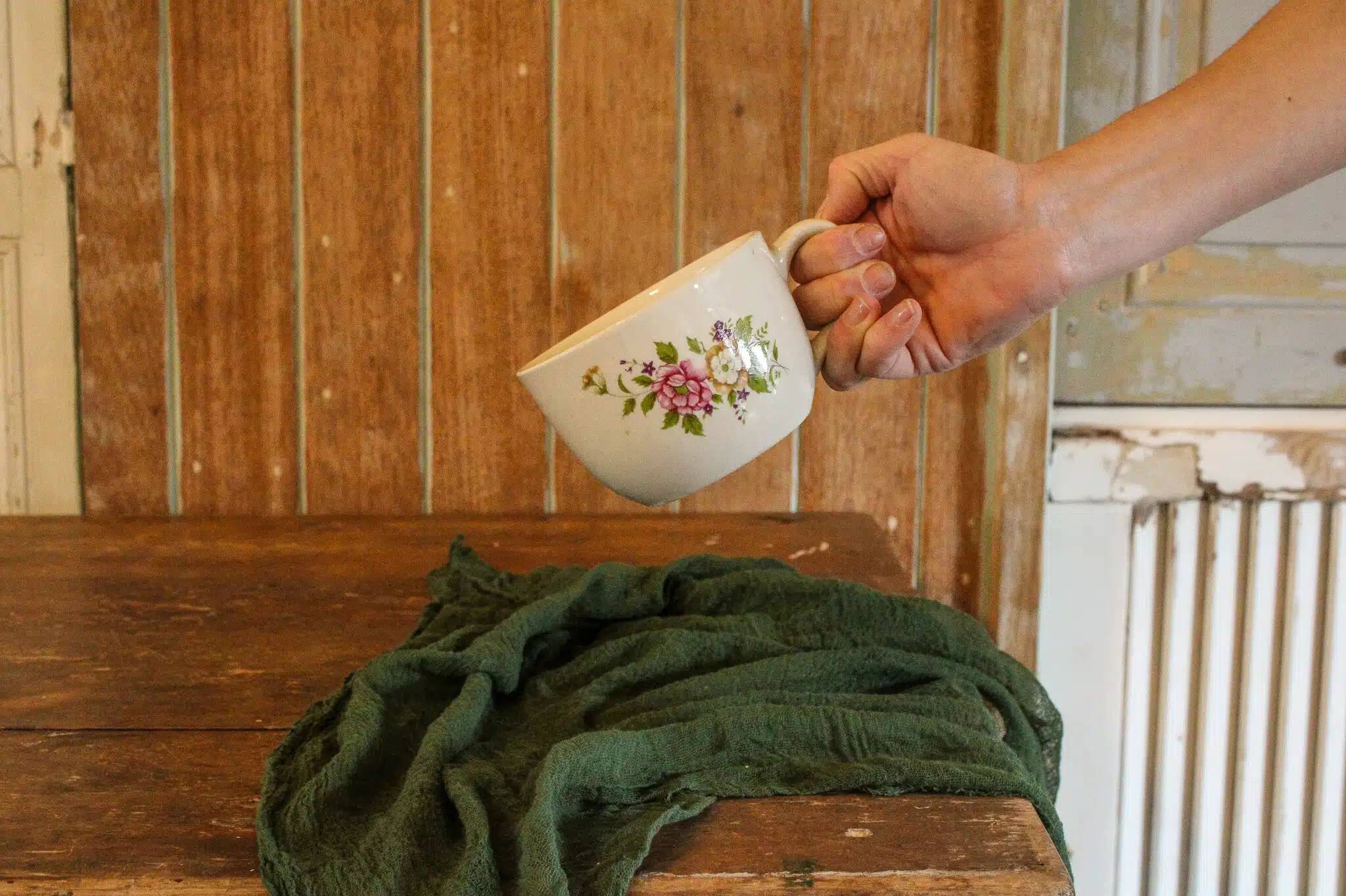 Stoneware mug "Juniper"