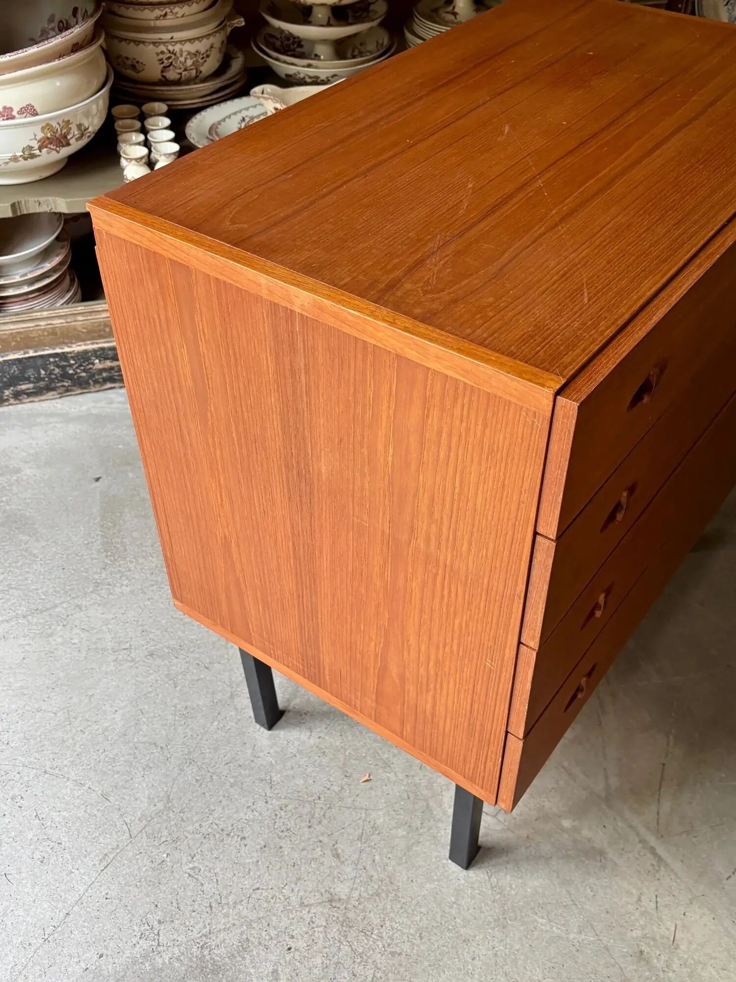 Chest of drawers with 4 drawers in teak attributed to Henry Walter Klein.