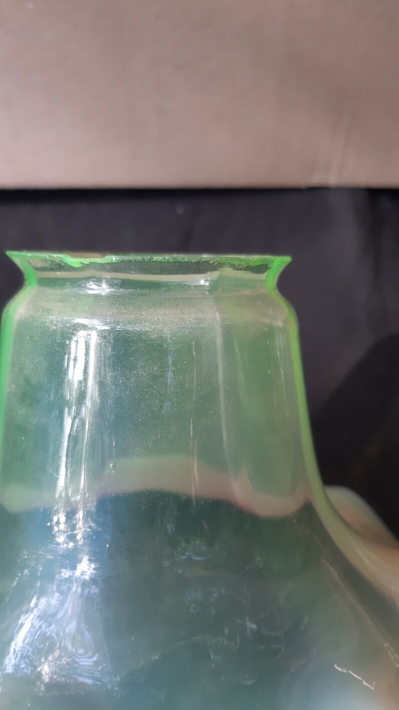 Art deco bronze wall lamp