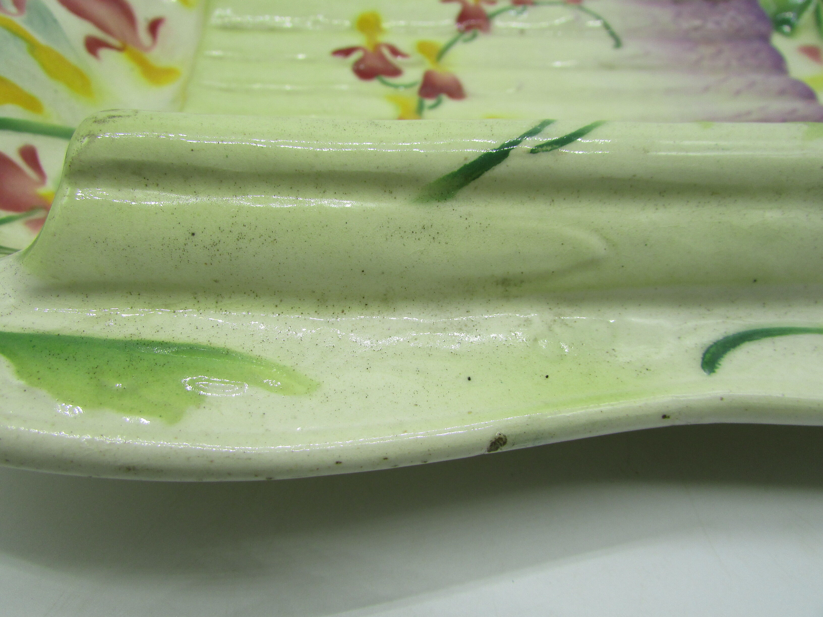 Asparagus dish slurry KG St-Clément art-nouveau