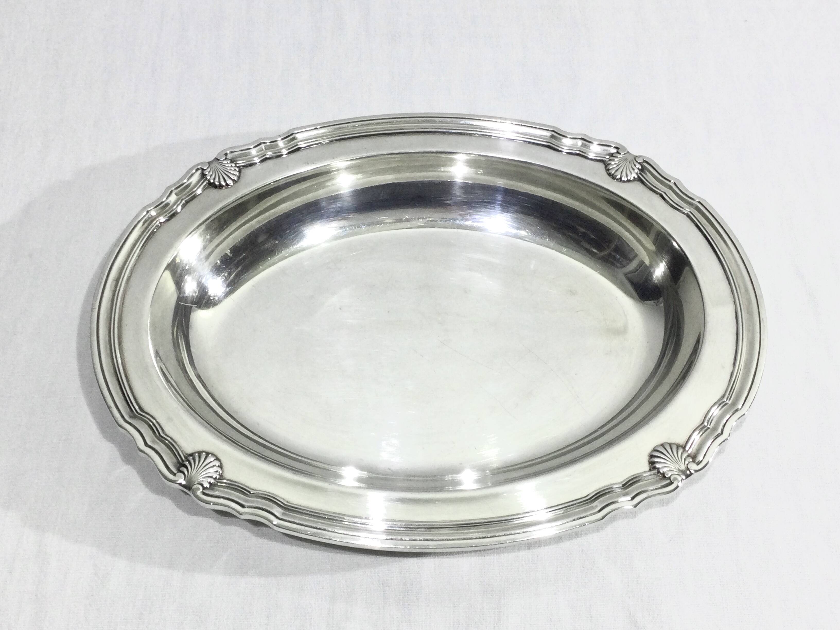 Gallia collection serving dish in silver metal