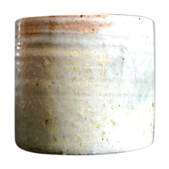 Pot cup in sandstone 1968