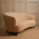 Curved sofa in the style of Maison & Jardin, 1940