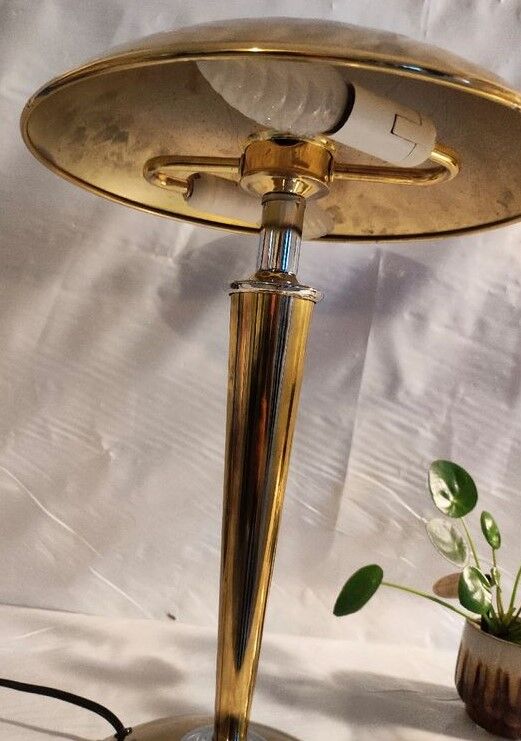 Mushroom lamp golden metal style liner