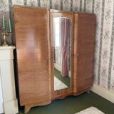 Très belle armoire de chambre en bois 1950
