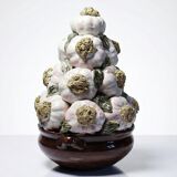 Vintage trompe-l’œil garlic pyramid in glazed ceramic from Manises, Spain.