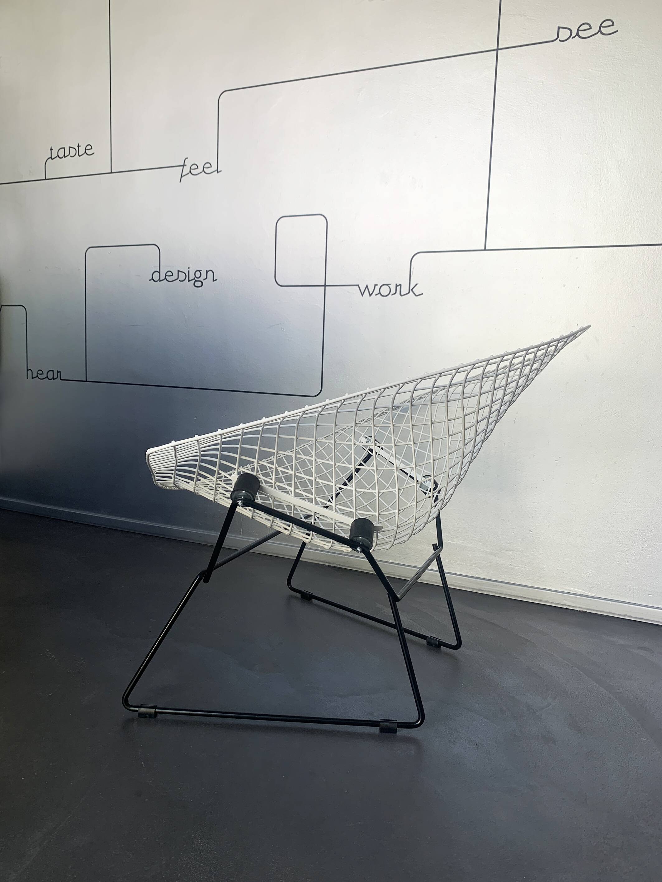 Big Diamond armchair, Harry Bertoia for Knoll International, 1950s-60s, restored