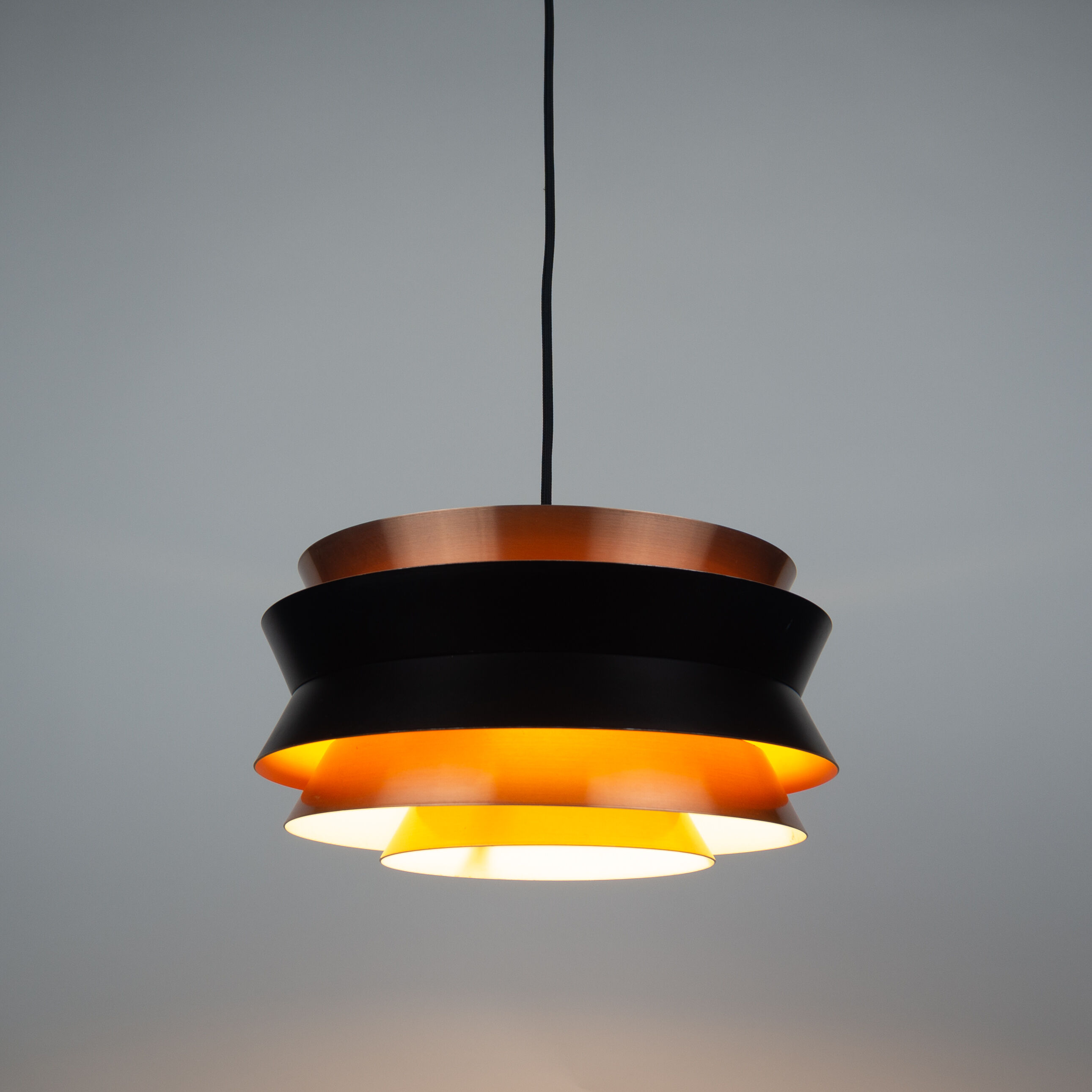 Suspension danoise Trava de Carl Thore Granhaga. Suède, années 1960