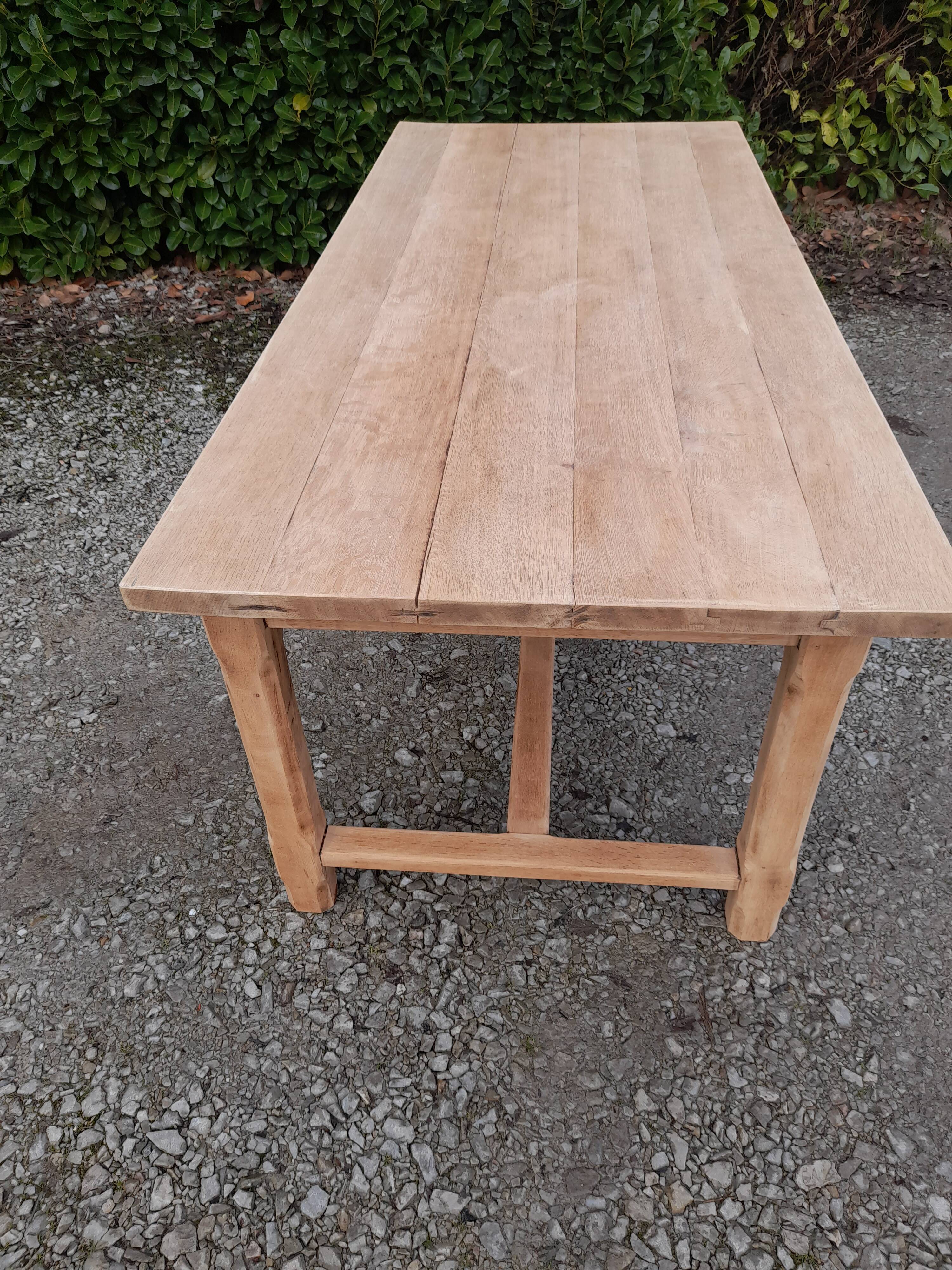 Farm table in solid oak wood raw