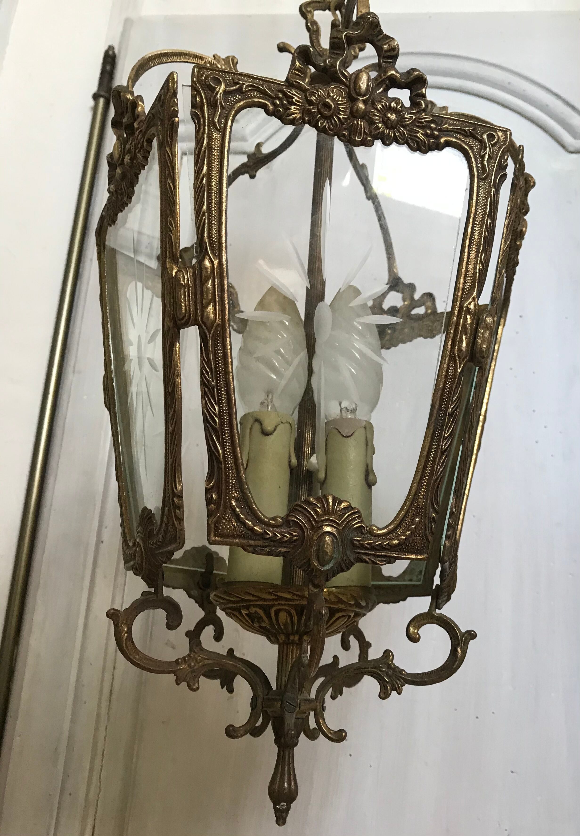 Golden bronze vestibule lantern