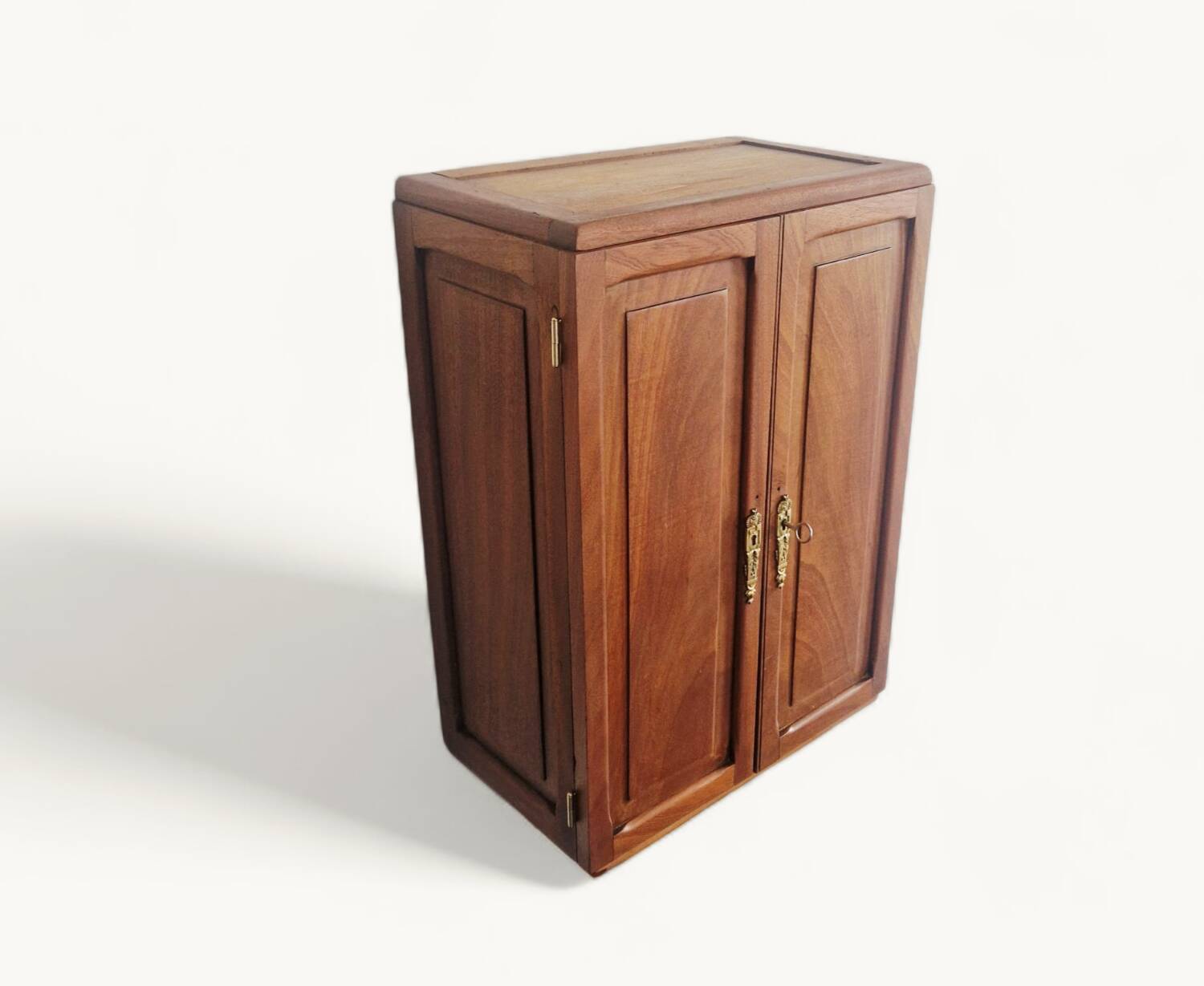 1950s handcrafted cabinet - Solid mahogany wood - Unique piece