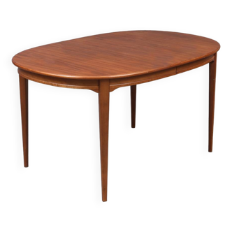 Table à manger vintage ovale en noyer 1960 Suède