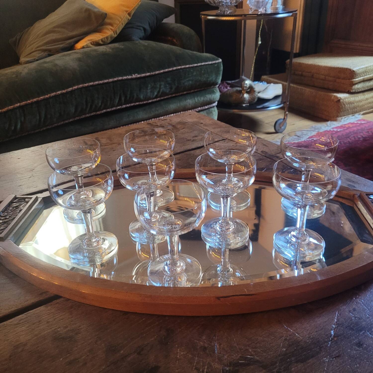 Set of 9 vintage champagne glasses in fine glass