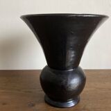 Etienne Noel modernist vase in Dieulefit 1950 in black enamel earthenware
