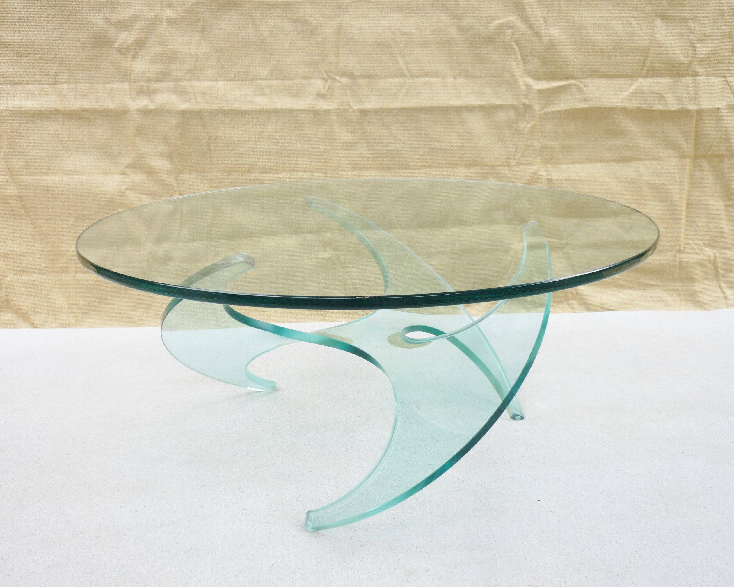 Propeller glass coffee table