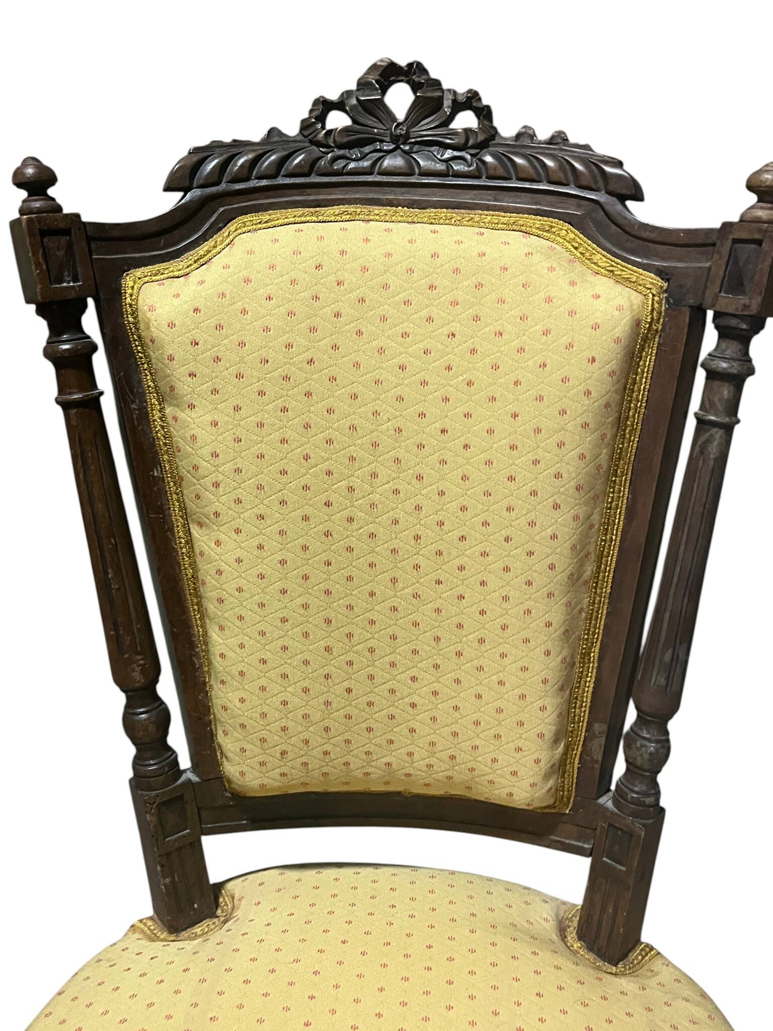 Queen's chair in Louis XVI style, wood and fabric, late 19th century.