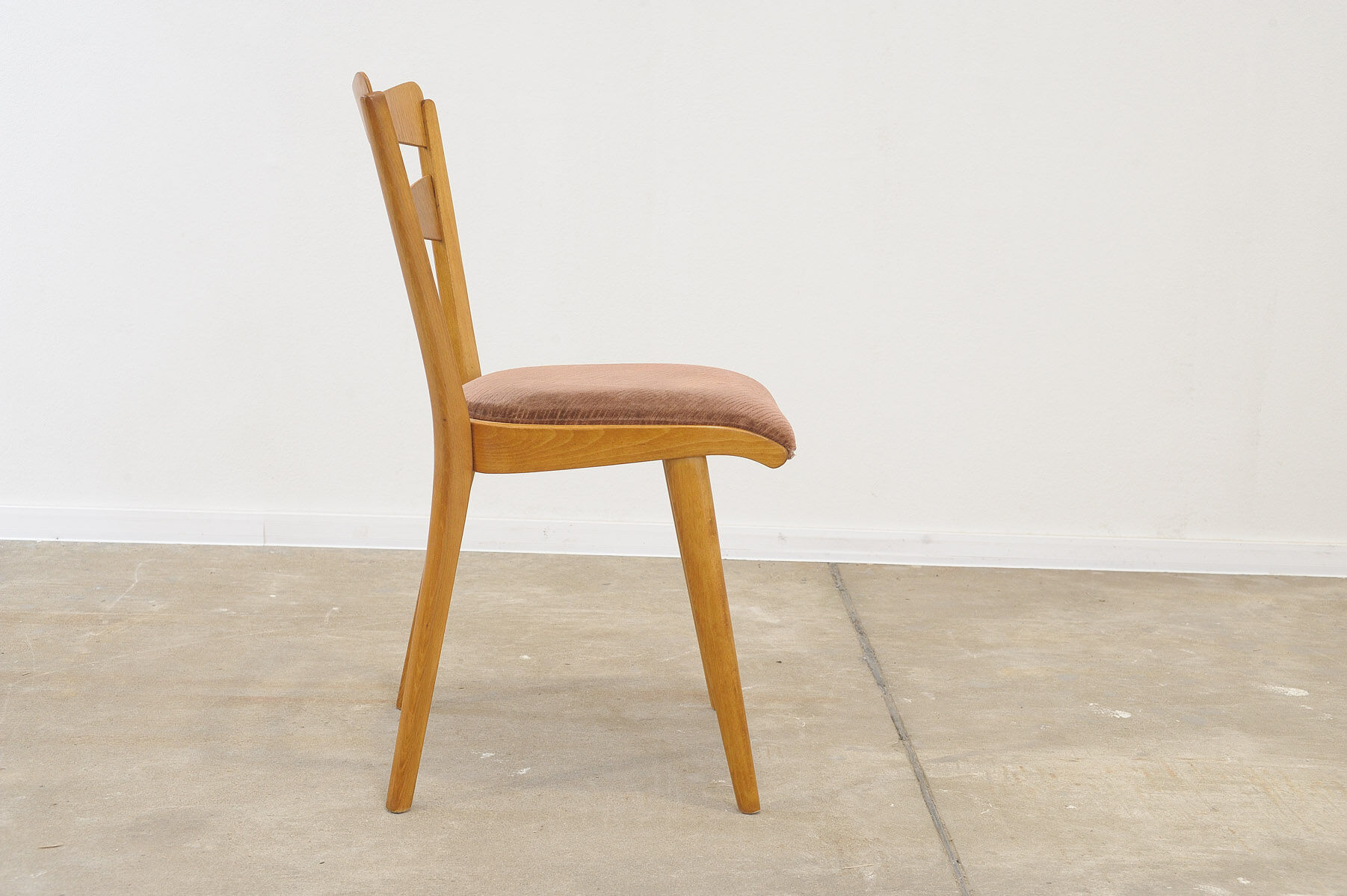 Chaises de salle à manger Mid century by Tatra nabytok, Set de 4