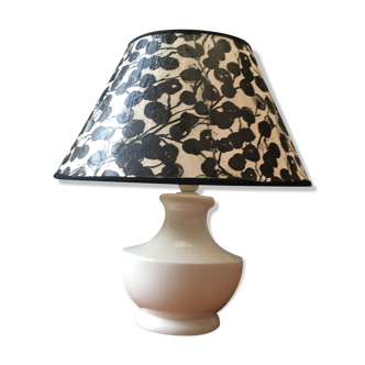Ceramic table lamp