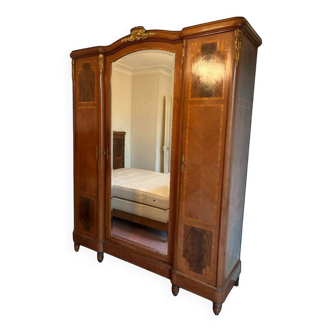 Armoire
