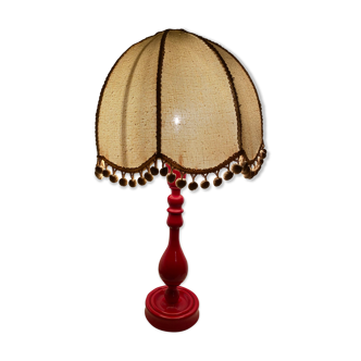 Pom pom lamp
