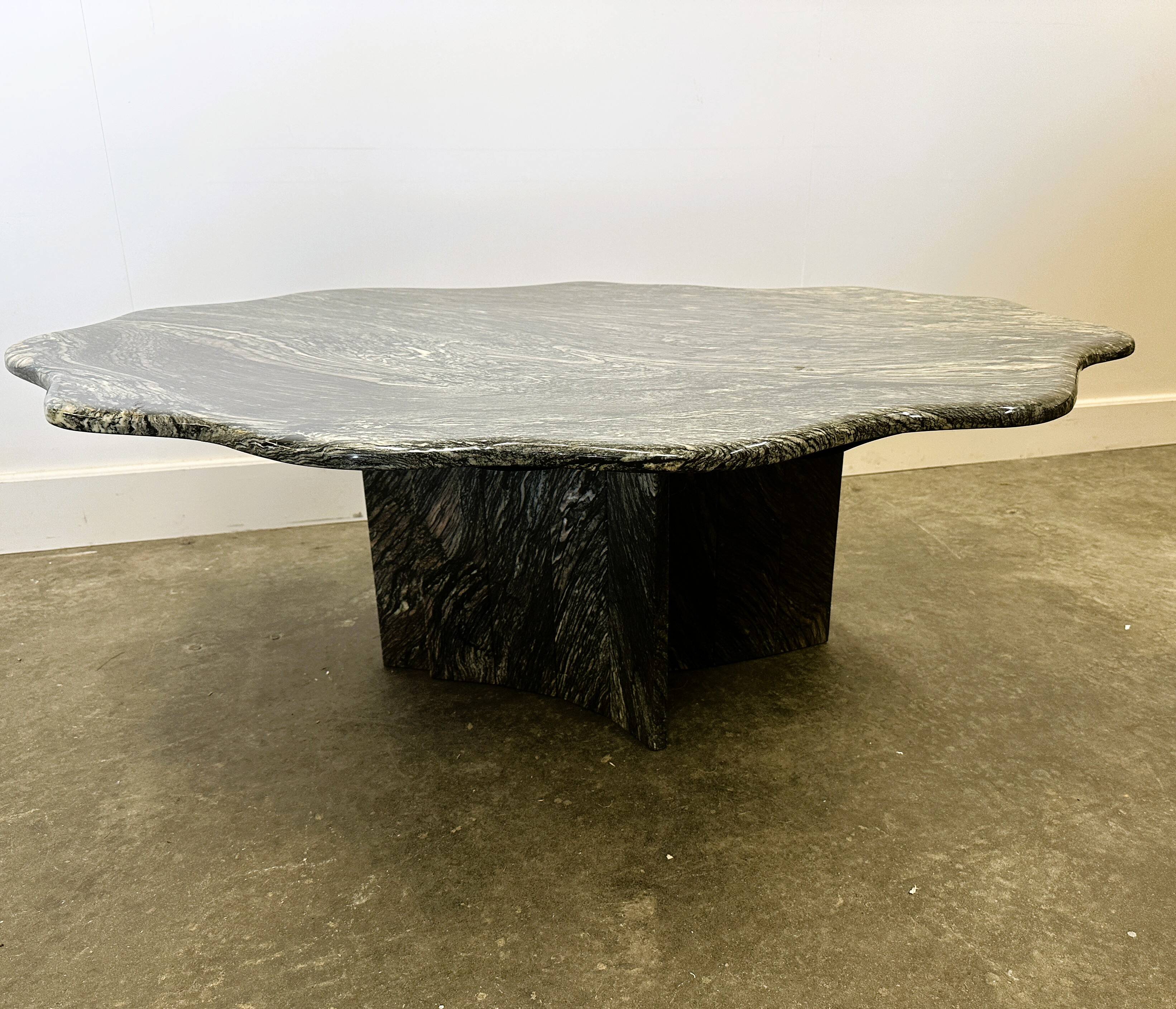 Wavy Italian Marble Coffee Table, 1970s