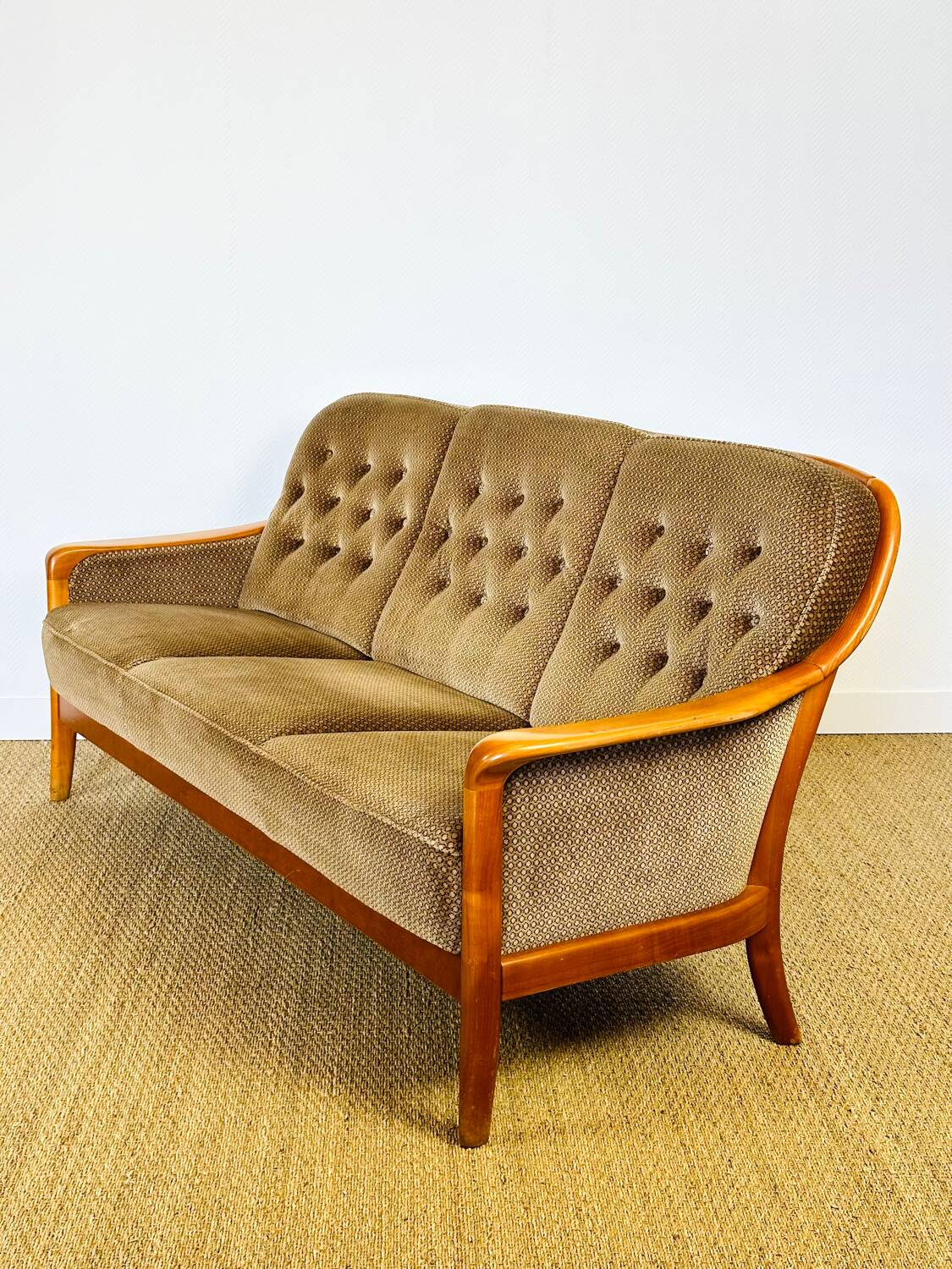 Scandinavian canapé, 1960