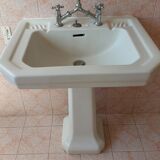 Lavabo rétro sur colonne