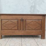 Coffre style Louis XIII en chêne, époque XXIème