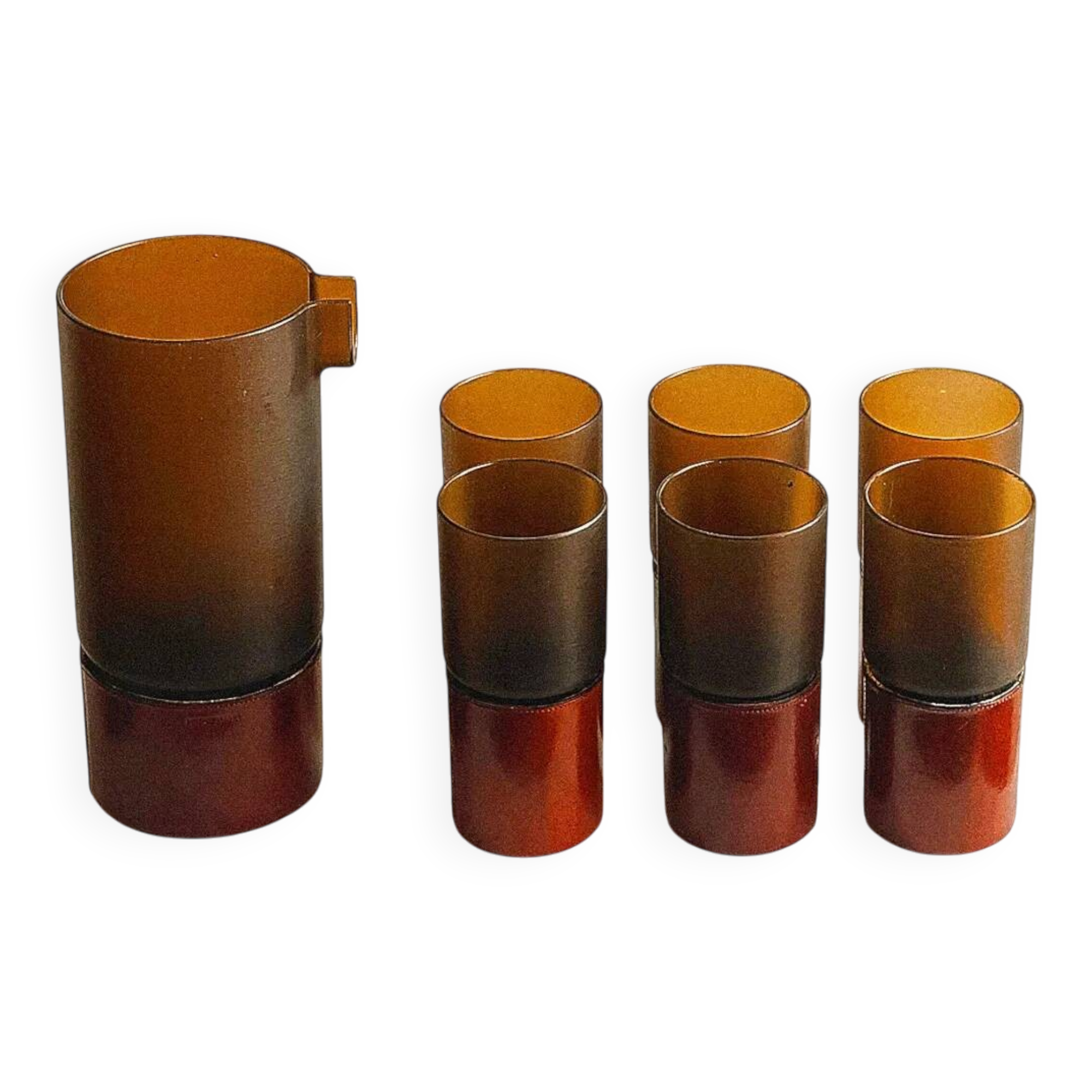 Orangeade service stamped Horstmann in stitched cognac leather.