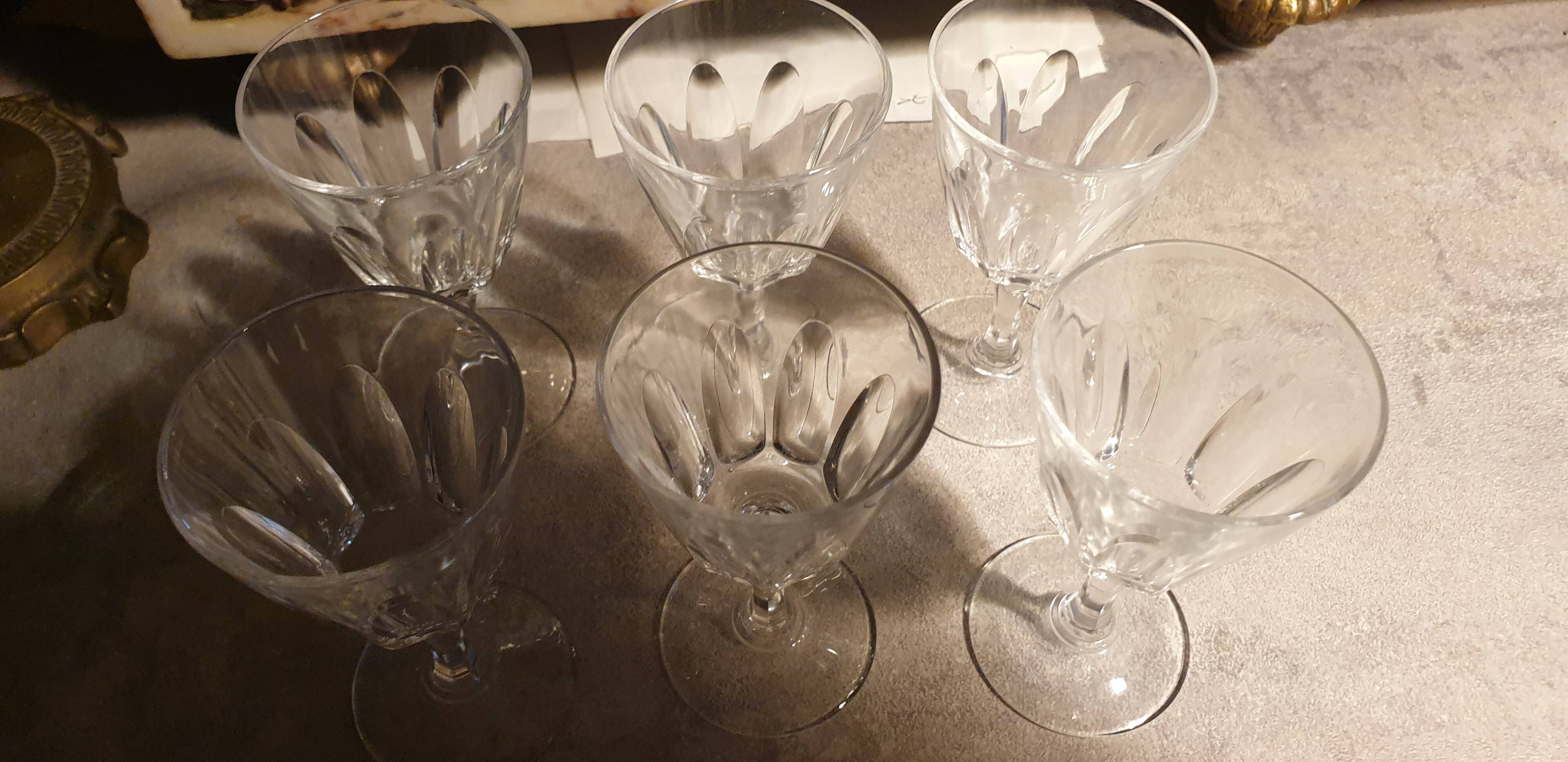 Set of 6 crystal liquor glasses