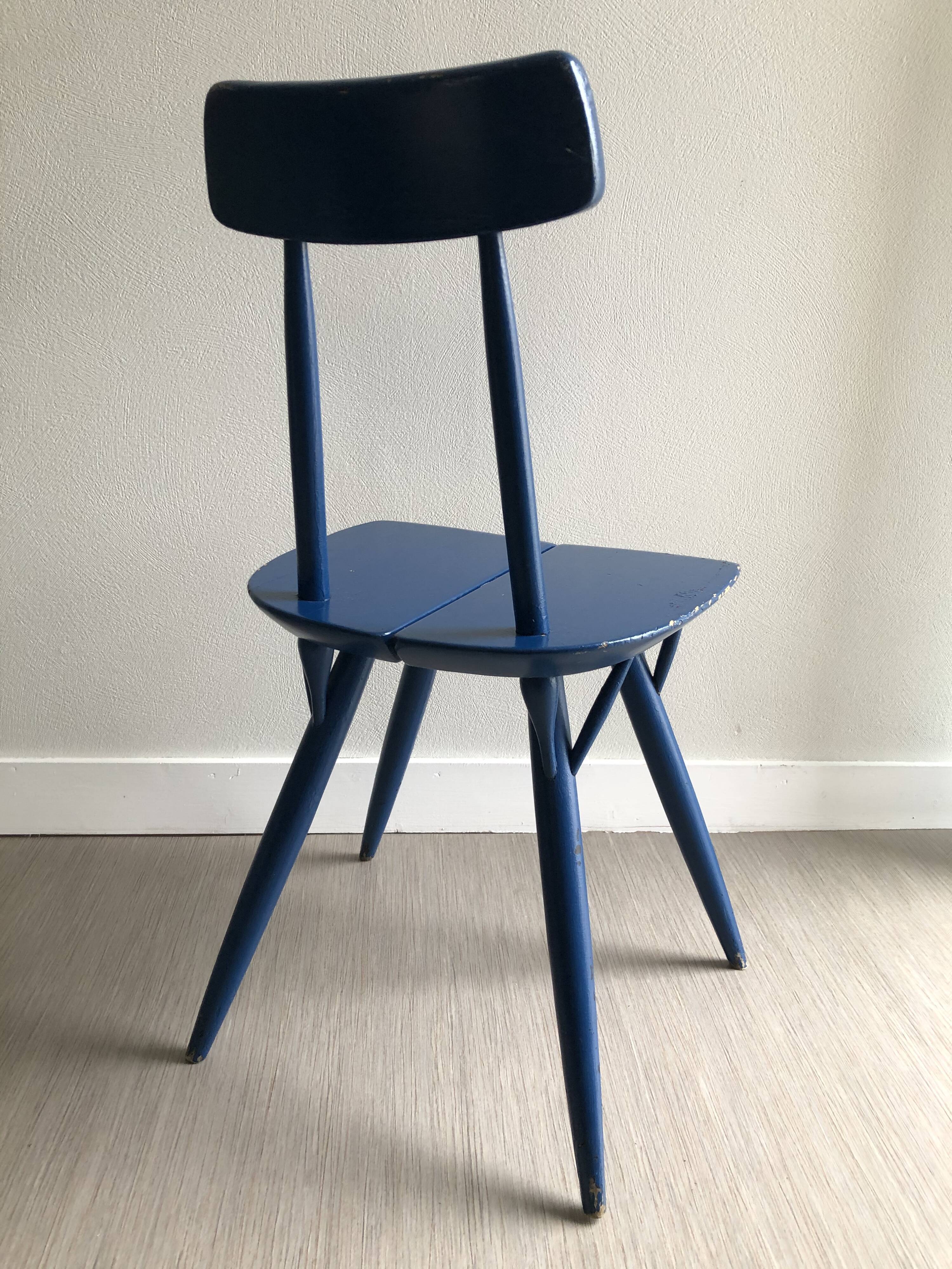 Pirkka chair by Ilmari Tapiovaara