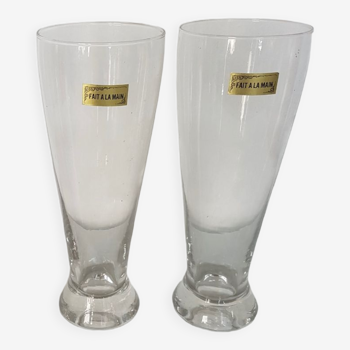 2 bistro beer glasses