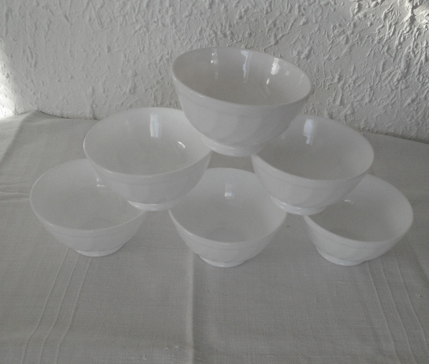 6 white bowls with arcopal twists france