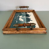 Service platter with a swan design.