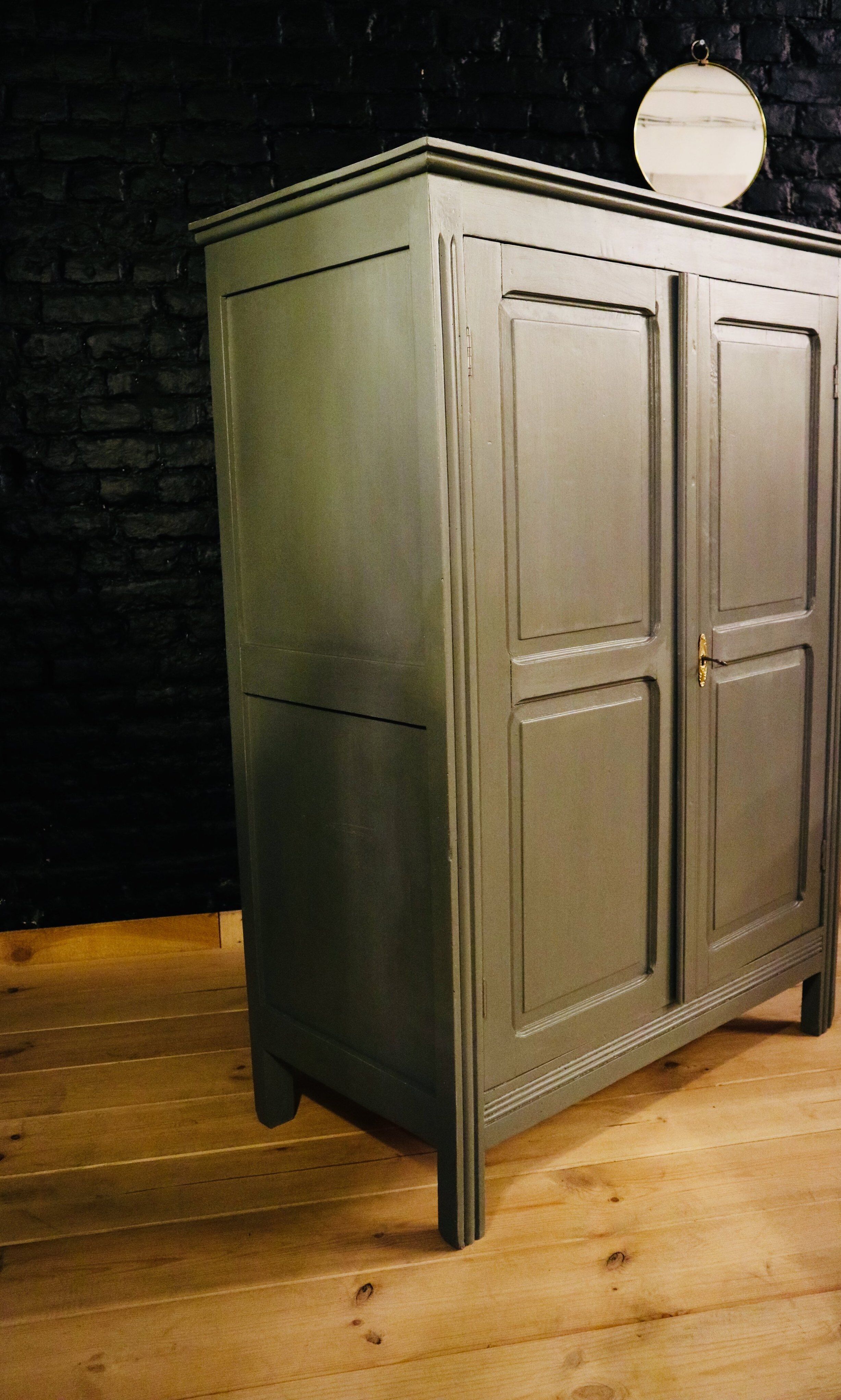 Paris wardrobe restored