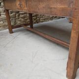 Farm table