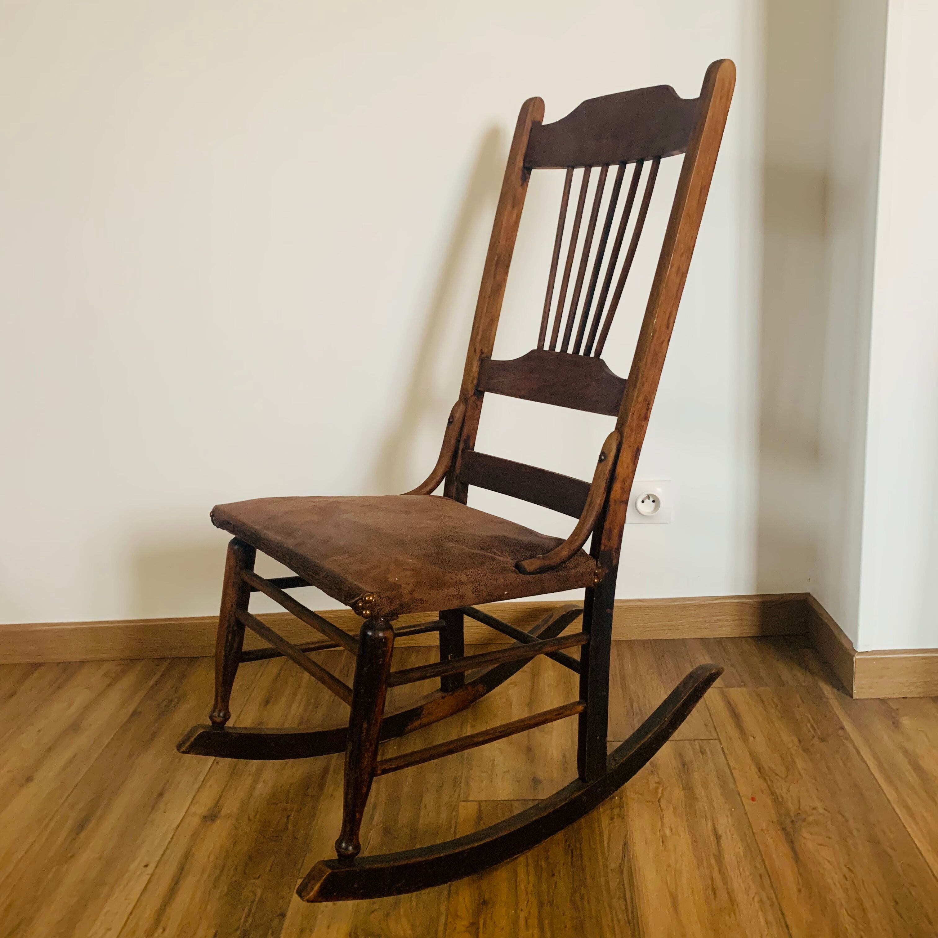 Vintage rocking chair
